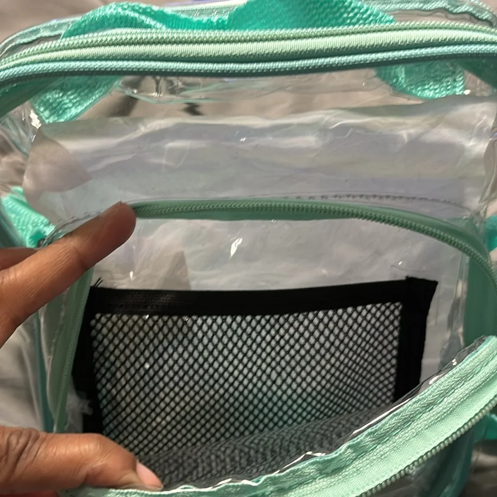 Stadium ready, clear and mint green crossbody! - Picture 5 of 6